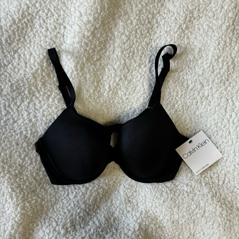 Calvin Klein Lightly Lined Demi Bra